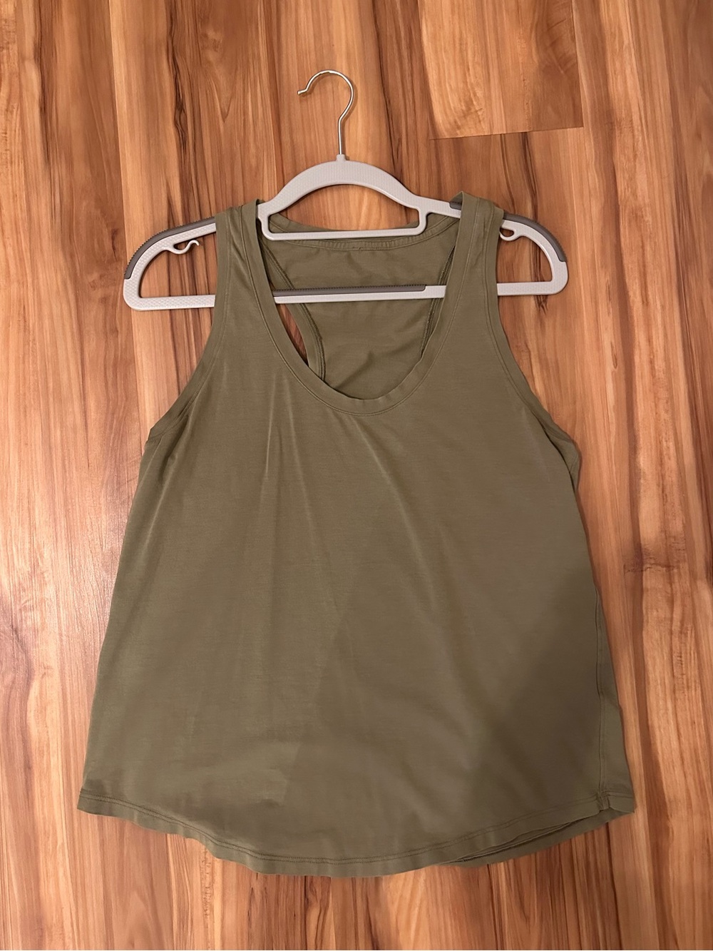 Lululemon Racerback Tank Top Women’s Moss Green Size 6-8
